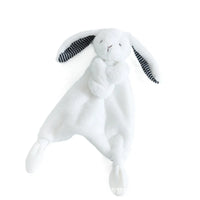 Doudou Lapin Personnalisé en Coton — prénom brodé, cadeau de naissance